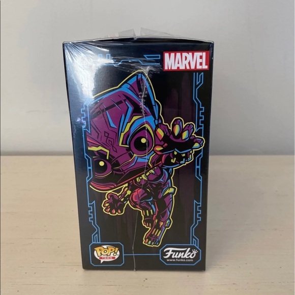 Black Panther Funko Set - Picture 4 of 7